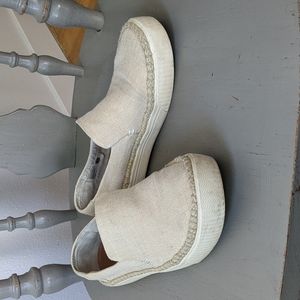 TOMS